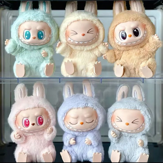 Figuras coleccionables estilo Labubu